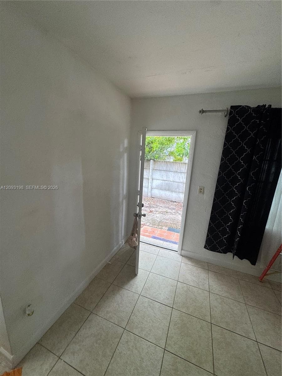 LAWRENCE ESTATE LAND CO · #4 in Miami - Photo 3