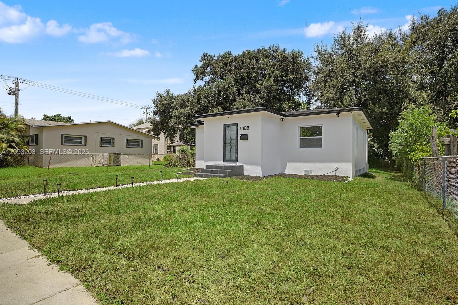 1785 NW 52nd St photo 4