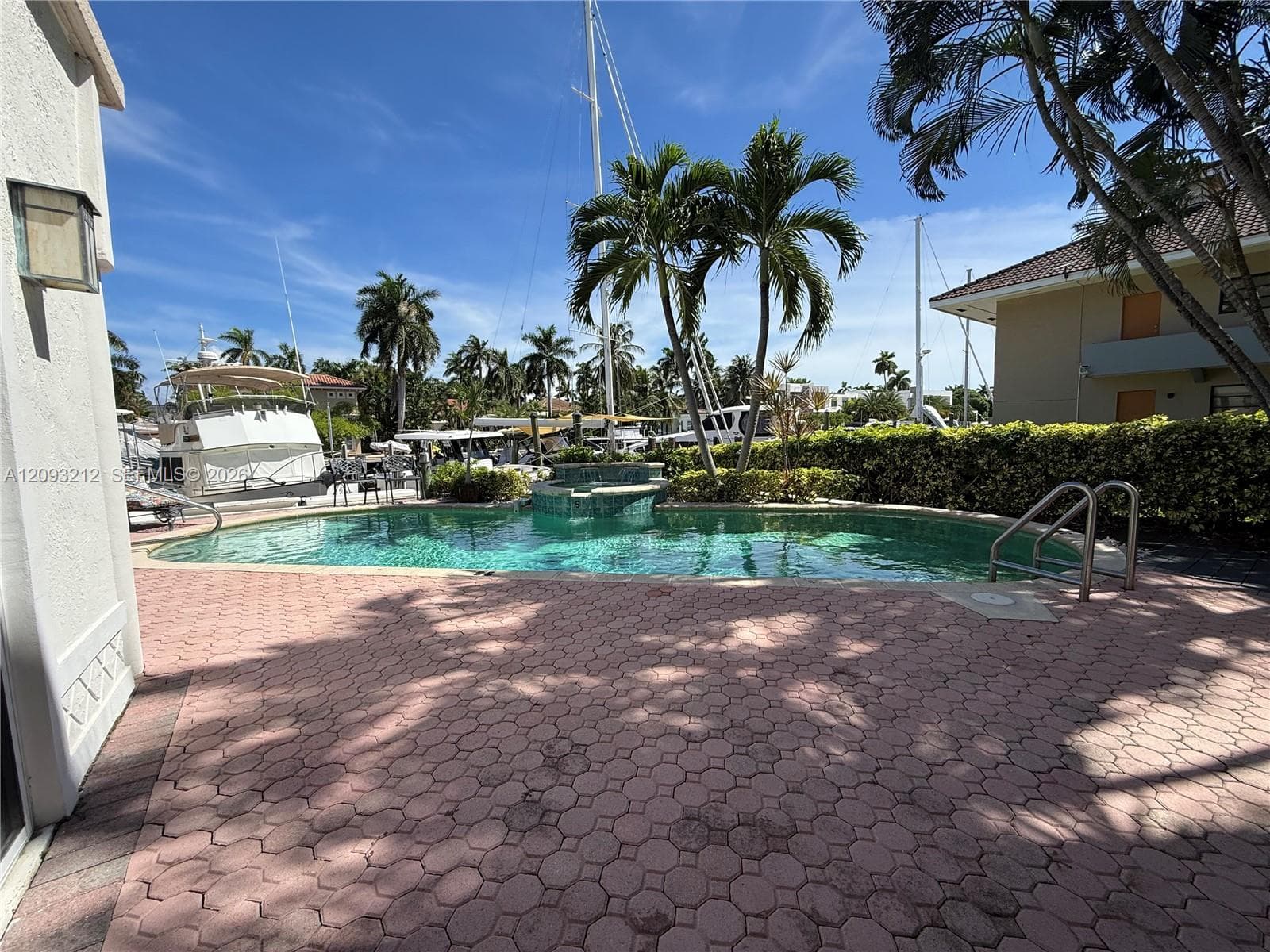 VILLA CONTESSA CONDO · #102 in Fort Lauderdale - Photo 4