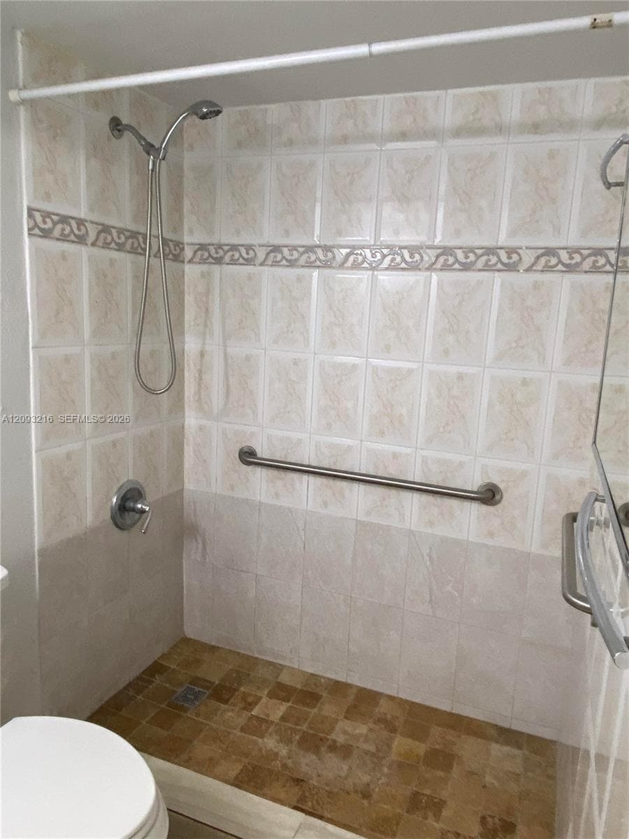 LAS ESTRELLAS · #127 in Hialeah - Photo 7