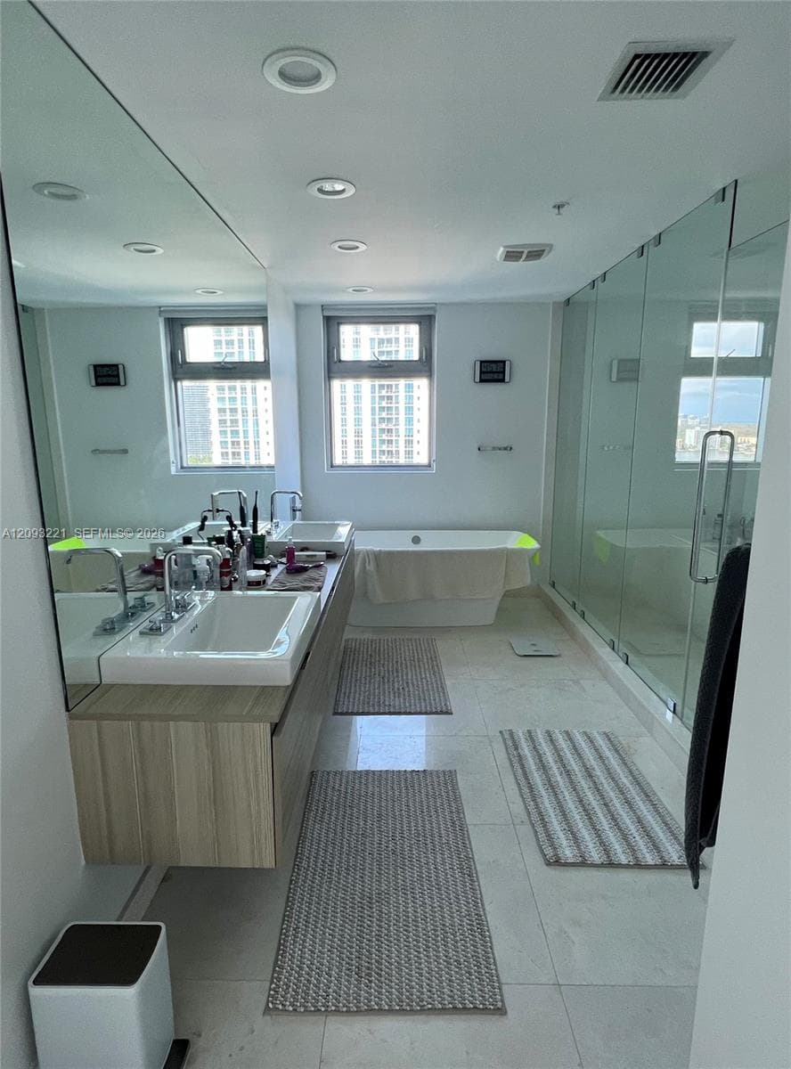 MARINA PALMS RESIDENCES N · #1707 in North Miami Beach - Photo 11