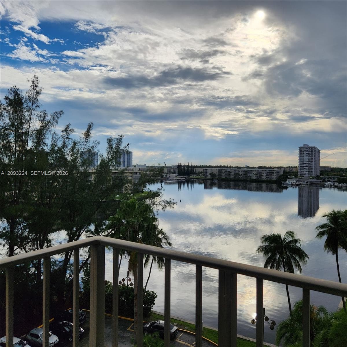 THE CLIPPER AT BISC COVE · #805 in Aventura - Photo 22