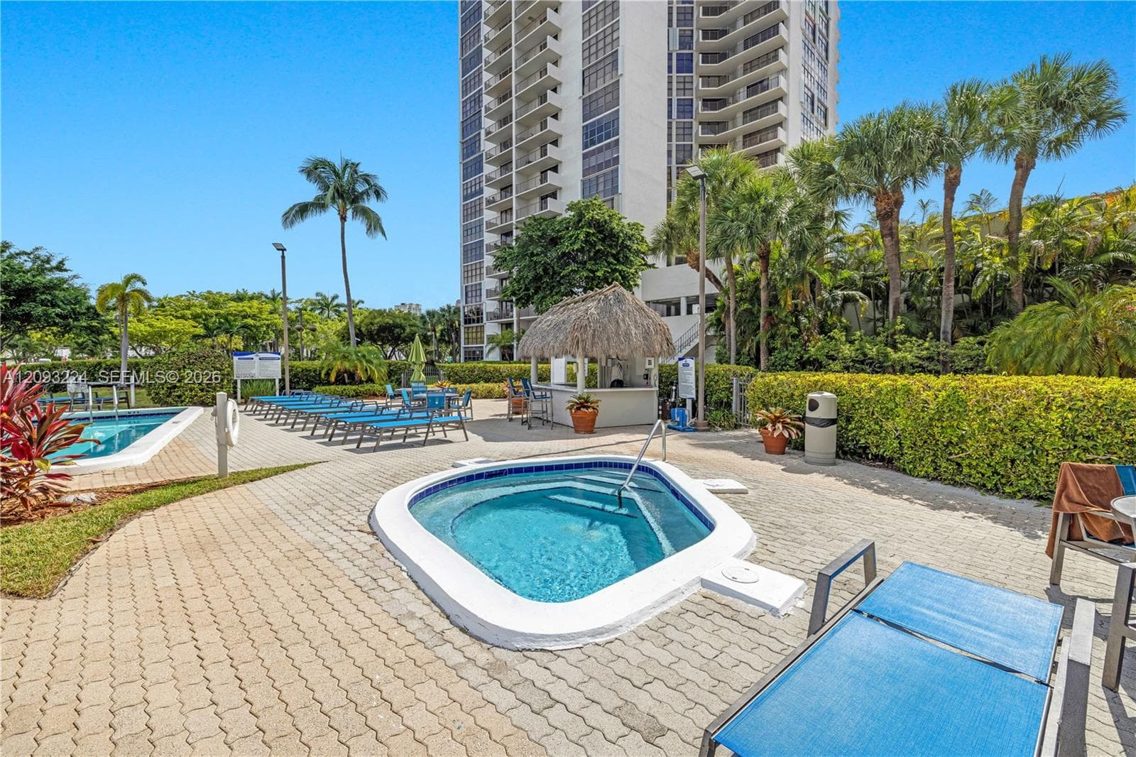THE CLIPPER AT BISC COVE · #805 in Aventura - Photo 40