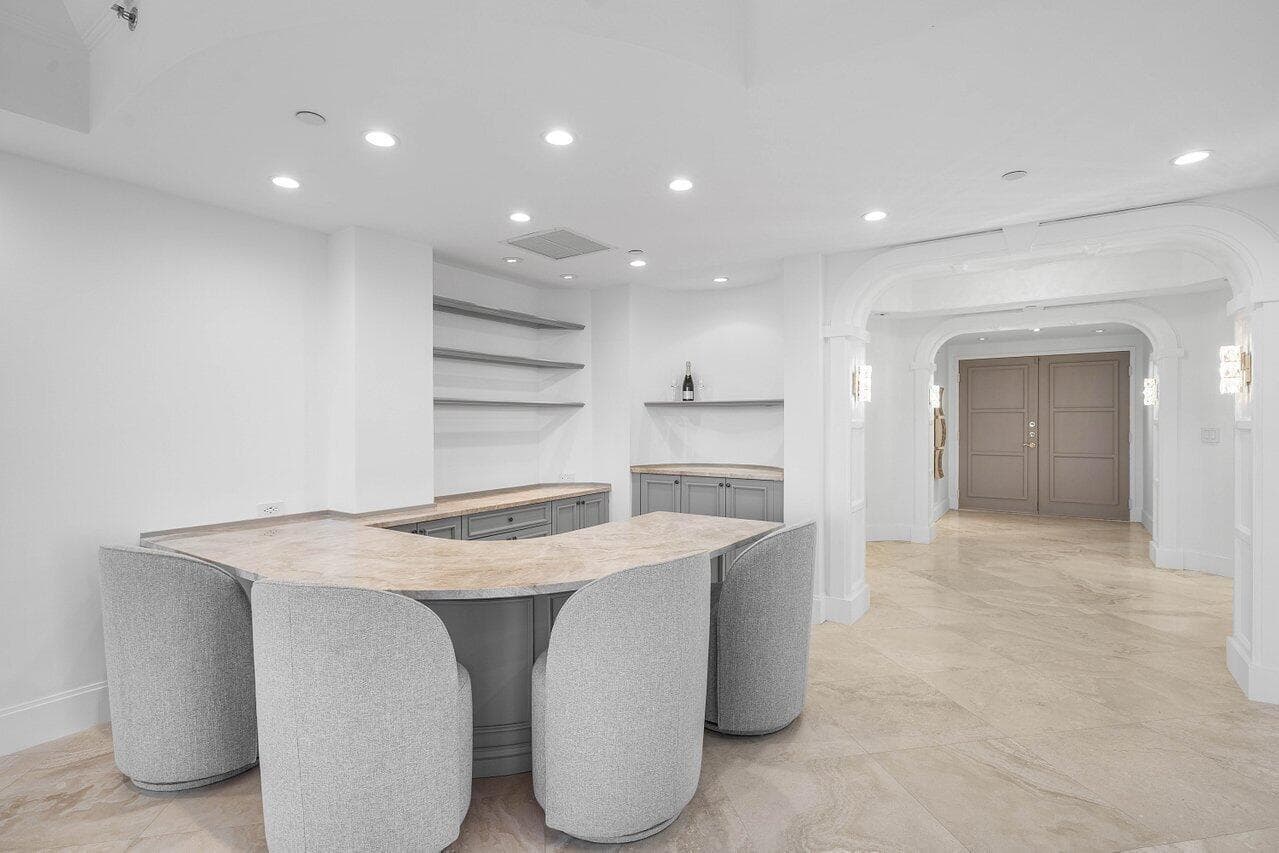 005-20320FairwayOaksDrive-331-BocaRaton-