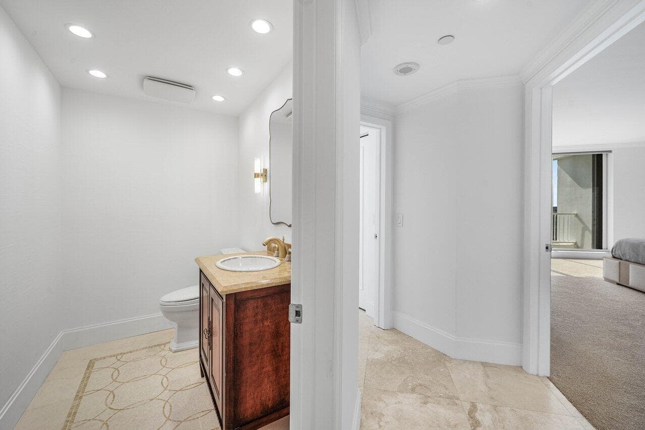 037-20320FairwayOaksDrive-331-BocaRaton-