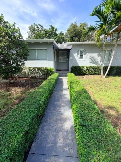 6277 SW 13th St photo 1