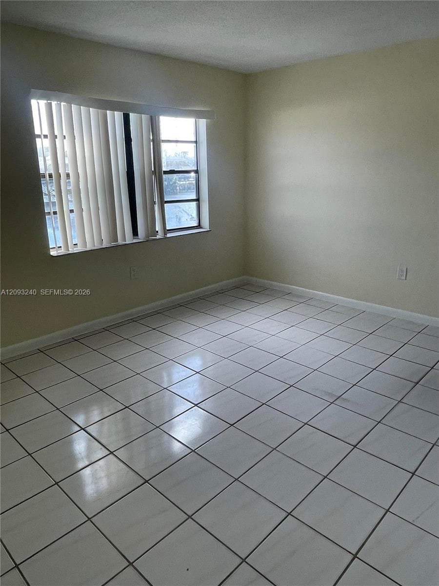 KINGS COVE CONDO · #221 in Hialeah - Photo 13