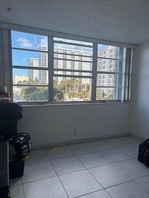 TRAFALGAR TOWERS · #304 in Hollywood - Photo 12