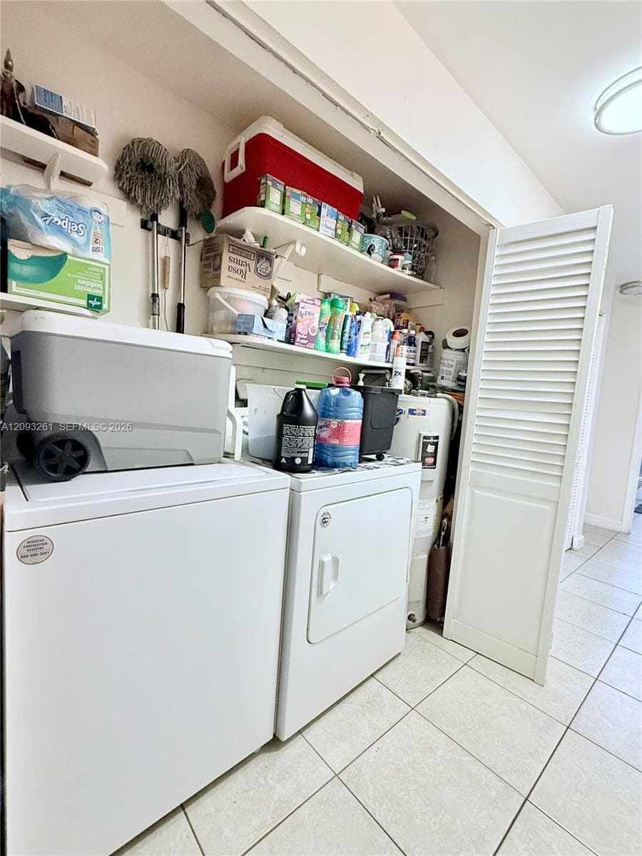BELLA VISTA HOMES · #1 in Hialeah - Photo 7