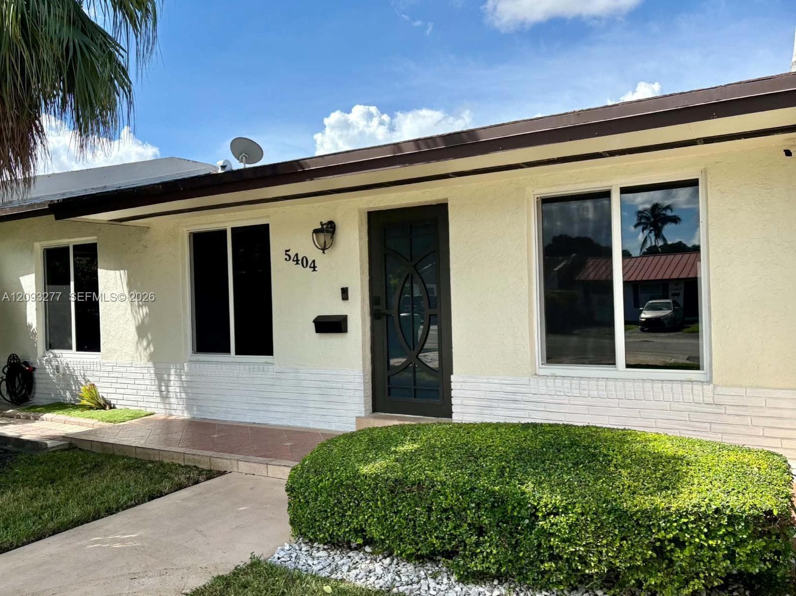 5404 SW 127th Way photo 5