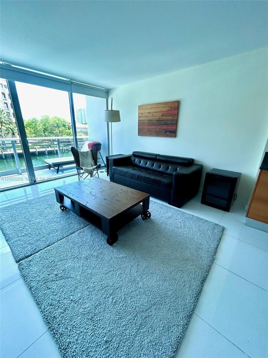 Artech · #216 in Aventura - Photo 2