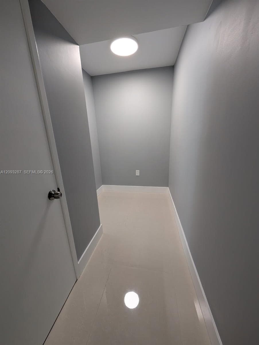 Jade Winds · #622-3 in Miami - Photo 6