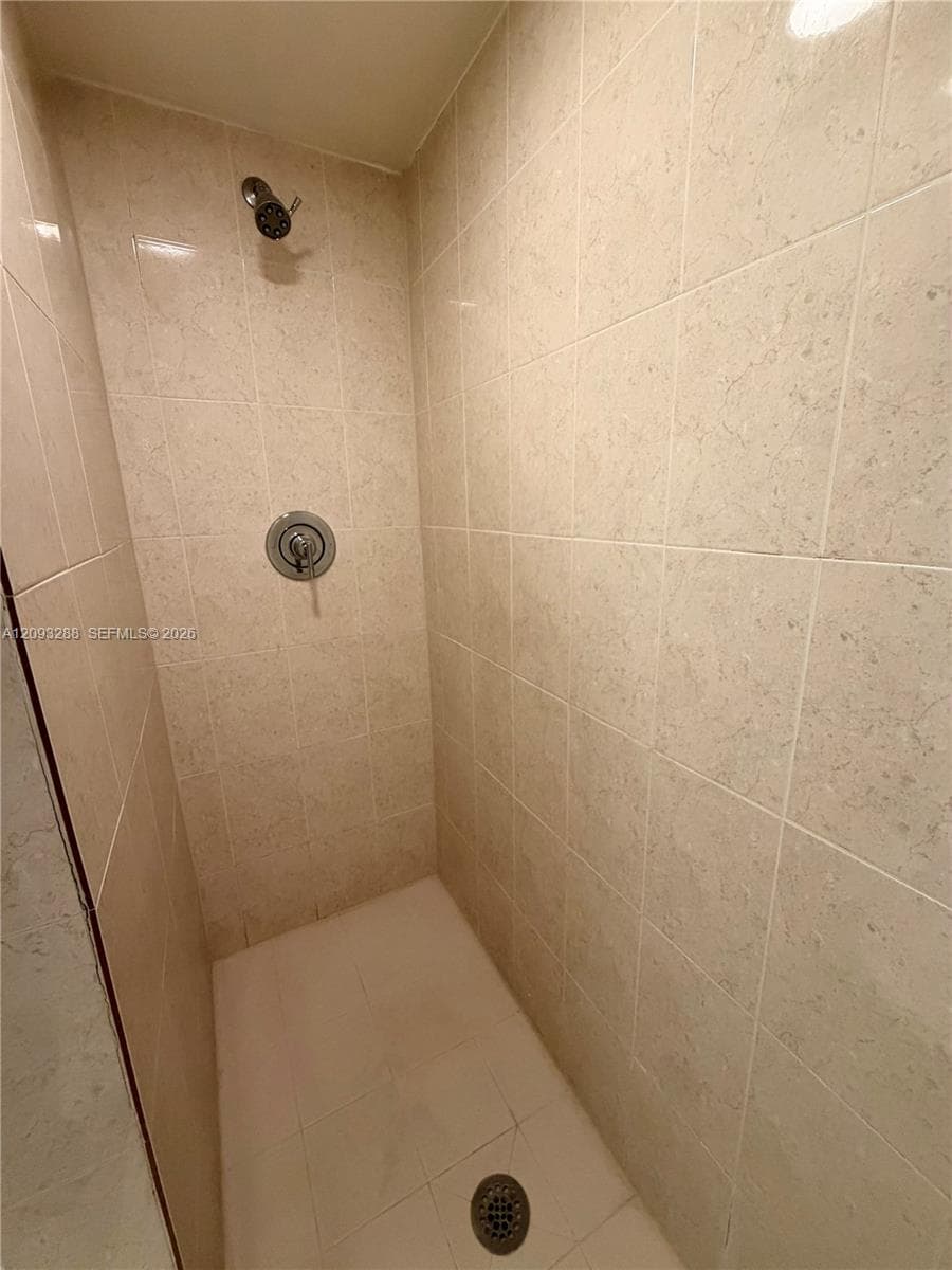 ISLAND PLACE · #5A in Bay Harbor Islands - Photo 16