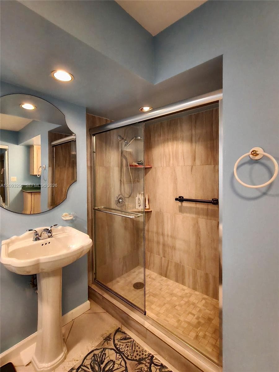 AQUARIUS CONDO · #1106S in Hollywood - Photo 28