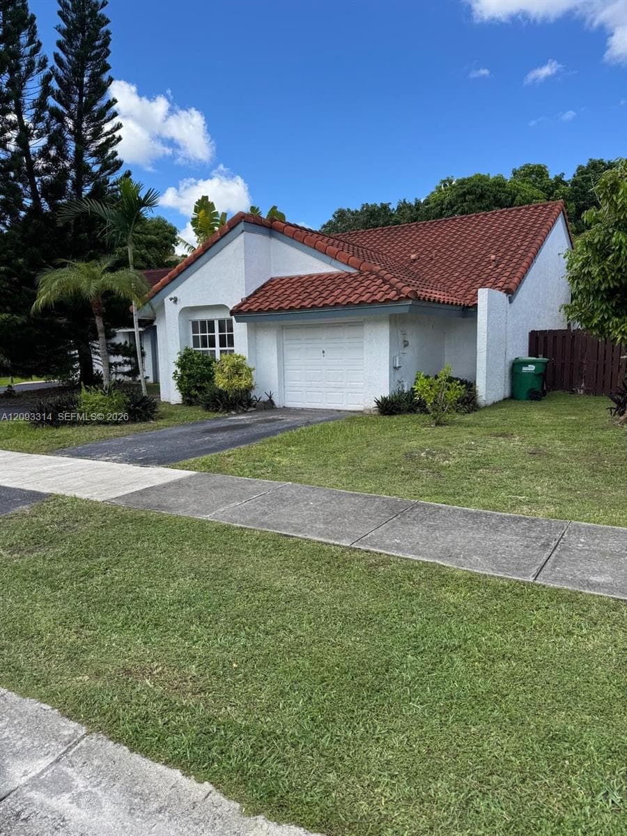 6640 SW 127th Path photo 1