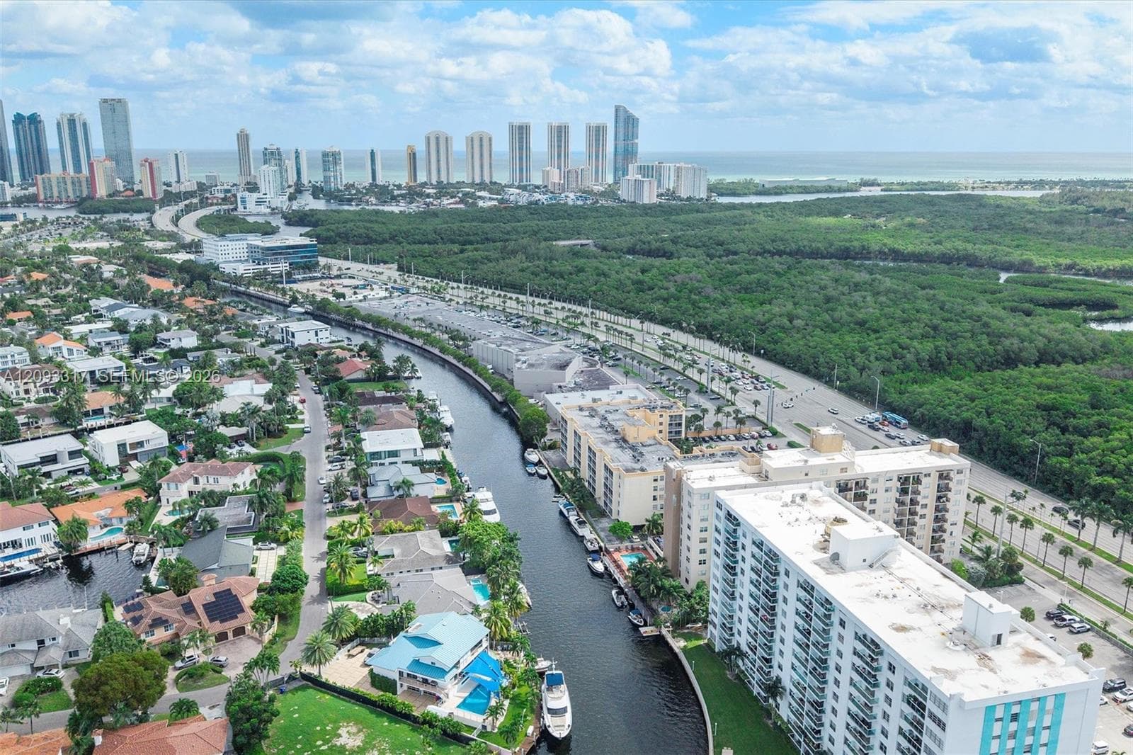BAYSWATER COURT CONDO · #5P in North Miami Beach - Photo 25
