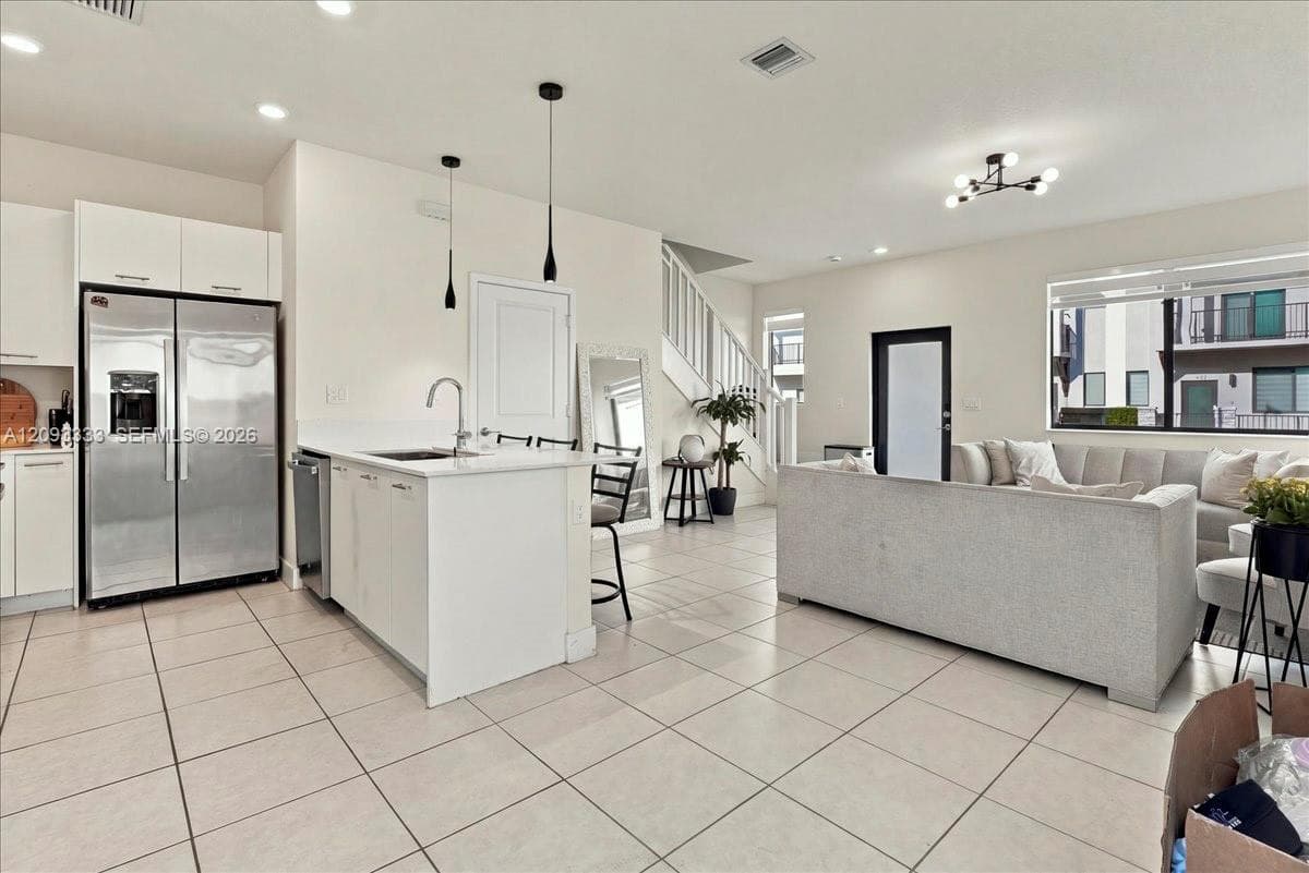 URBANA AT DOWNTOWN DORAL in Doral - Photo 7