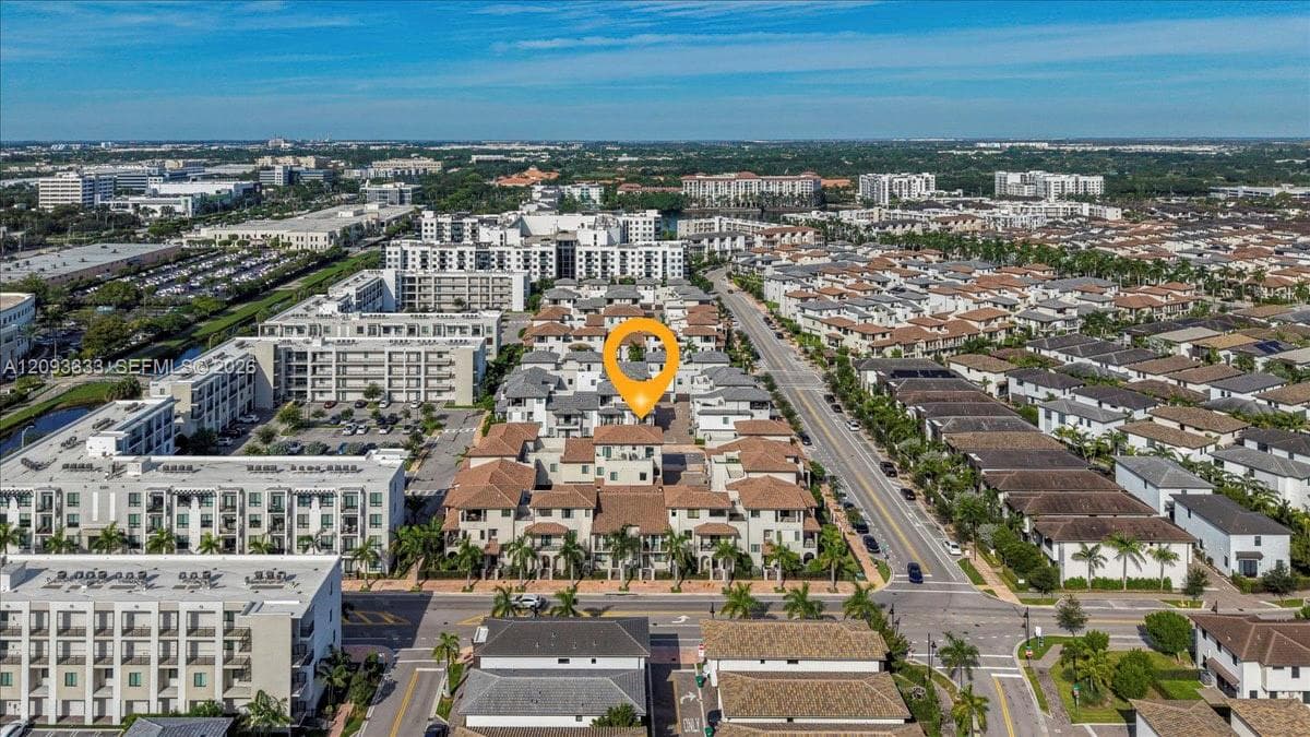 URBANA AT DOWNTOWN DORAL in Doral - Photo 33