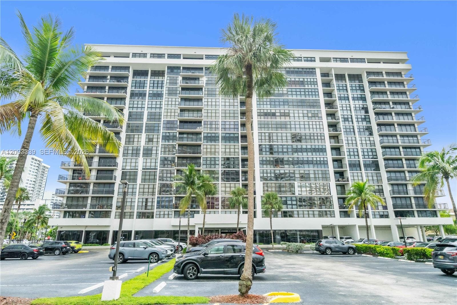 AVANT GARDE · #PH4 in Hallandale Beach - Photo 24