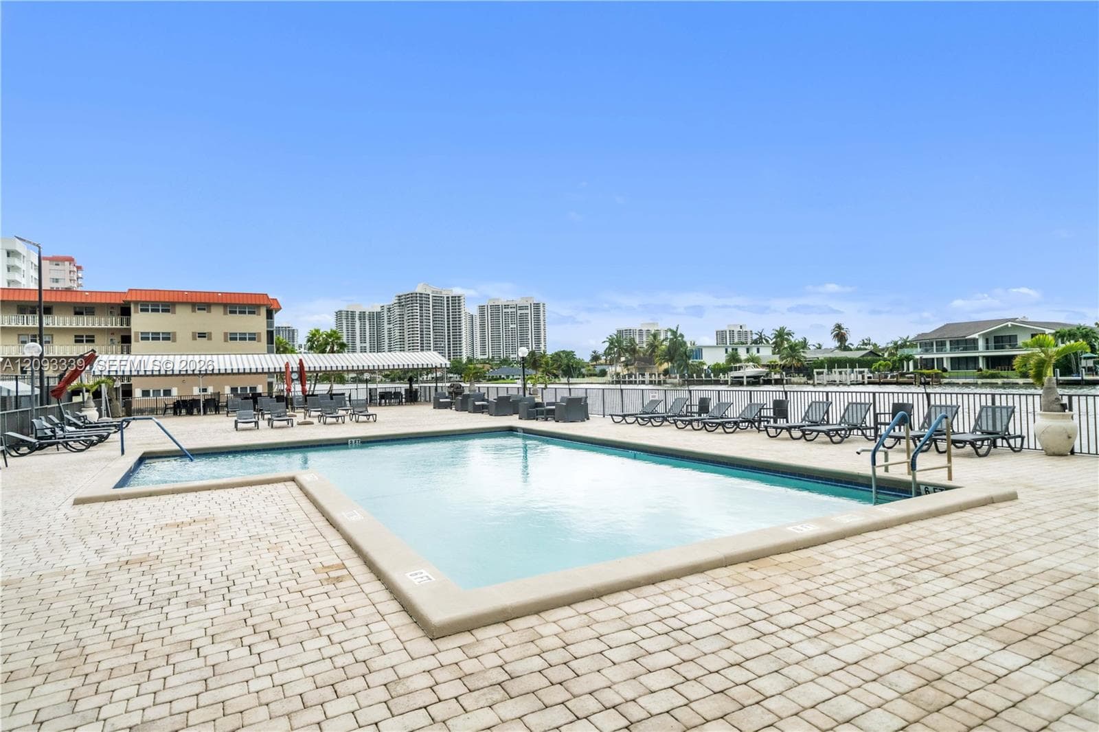 AVANT GARDE · #PH4 in Hallandale Beach - Photo 25