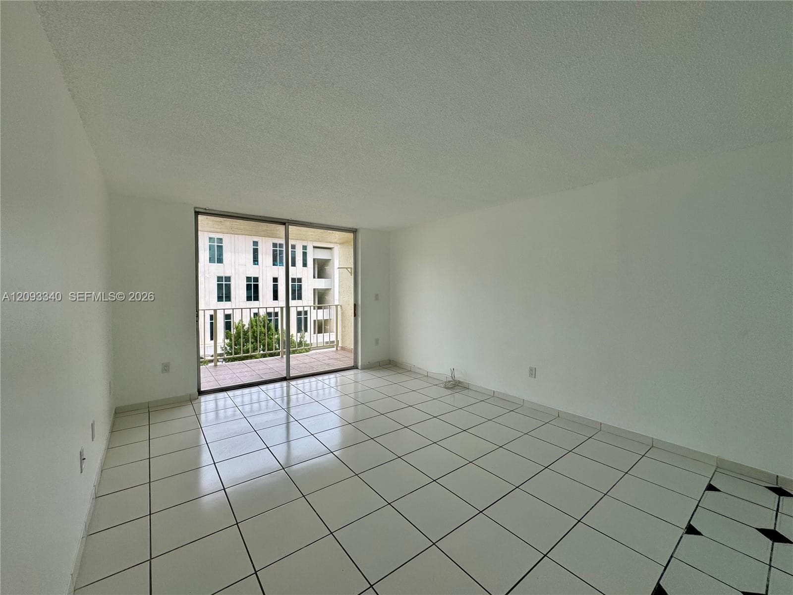 PLAZA OF WESTLAND CONDO · #501 in Hialeah - Photo 6