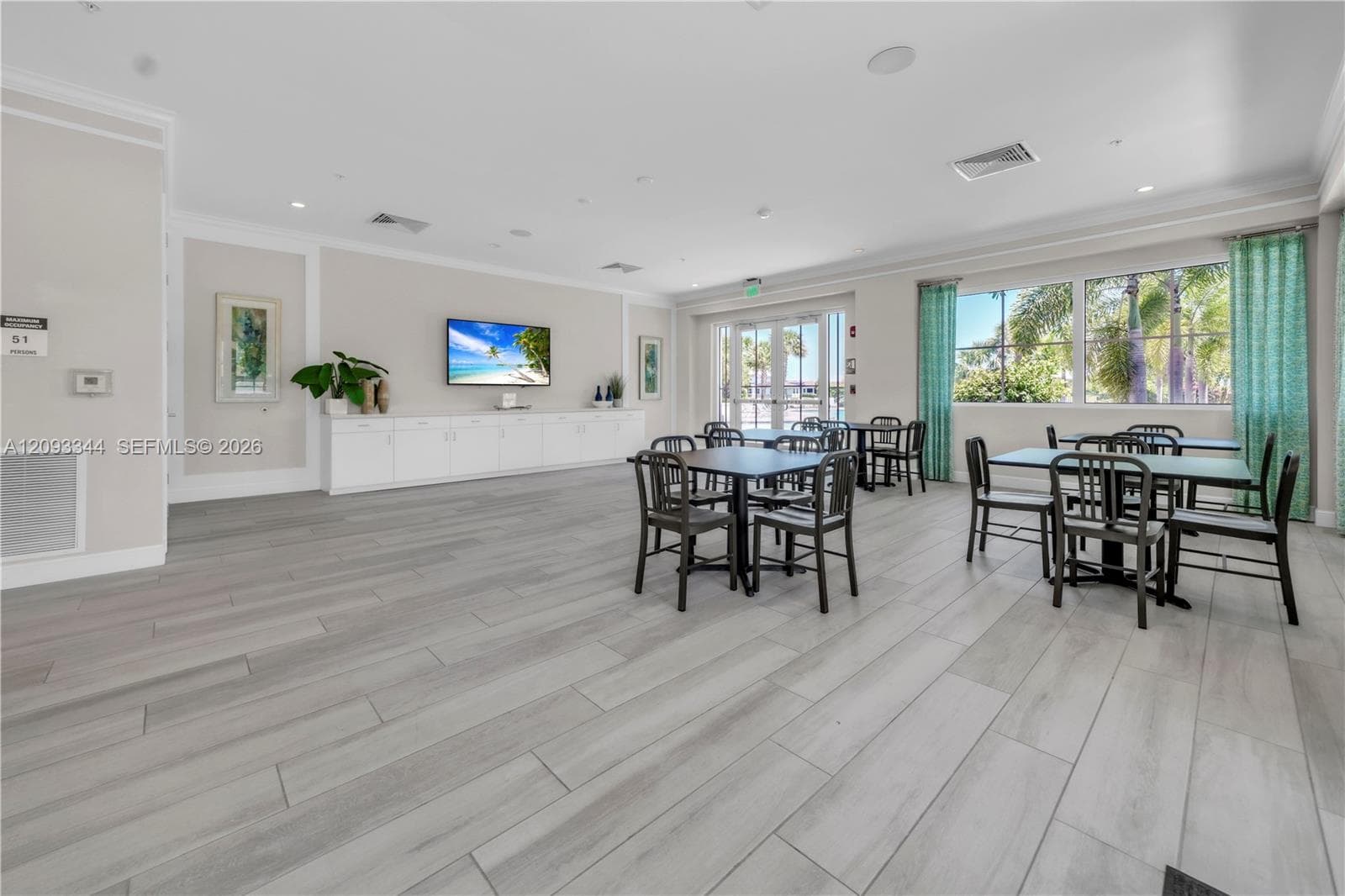 4242 Rosa Dr photo 32