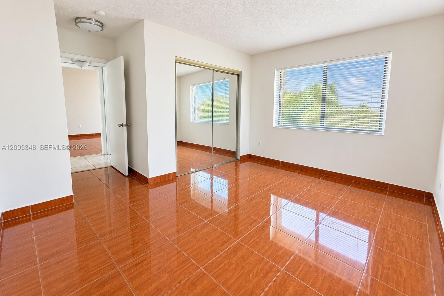 VILLAGE OF KINGS CREEK CO · #f401 in Miami - Photo 13