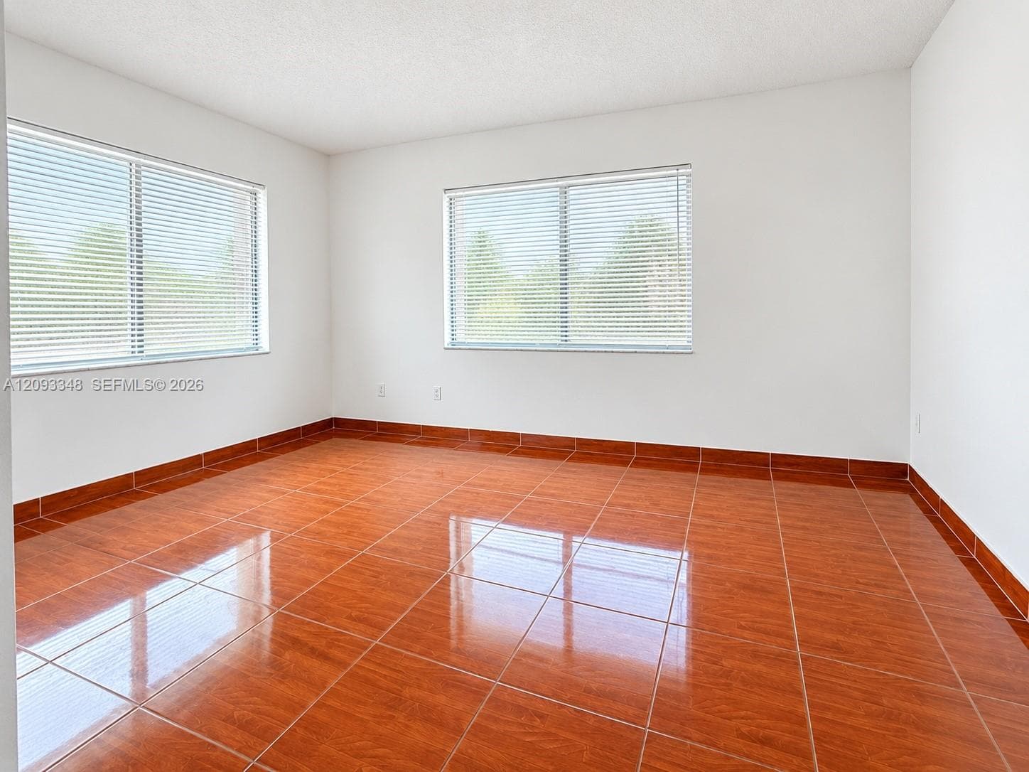 VILLAGE OF KINGS CREEK CO · #f401 in Miami - Photo 14