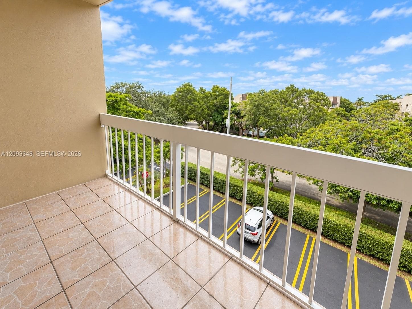 VILLAGE OF KINGS CREEK CO · #f401 in Miami - Photo 15