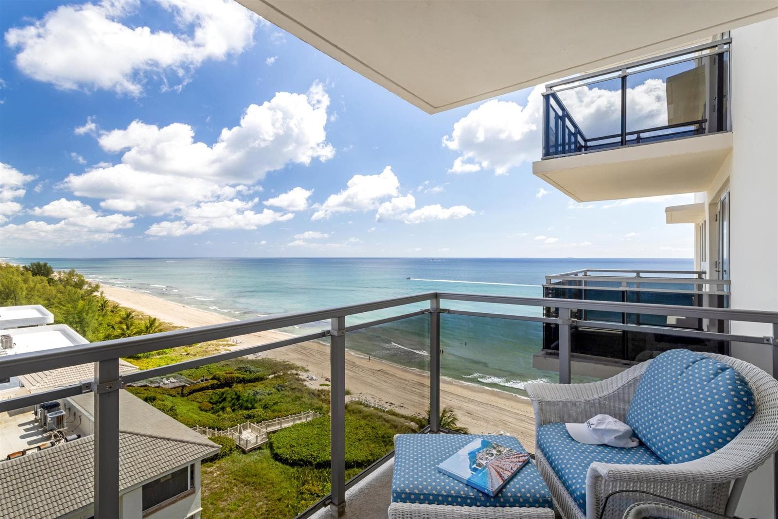 OCEANVIEW BALCONY