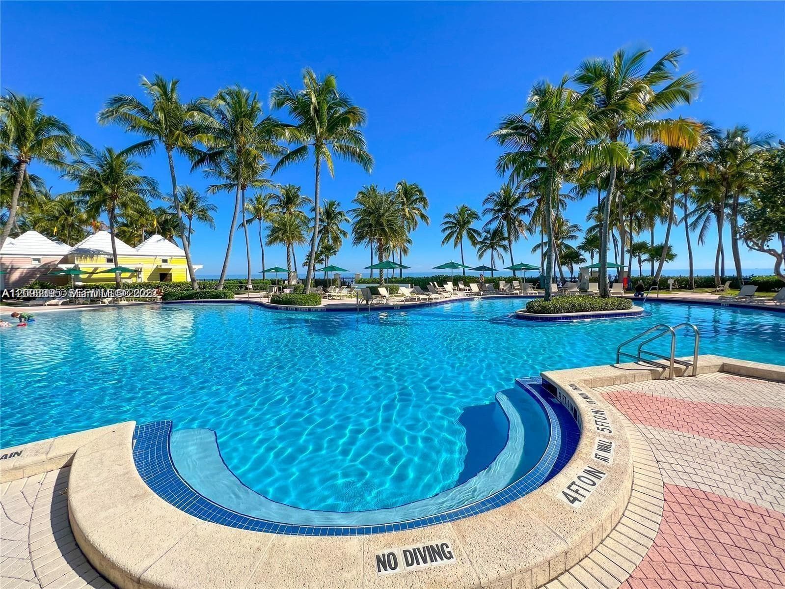 Club Tower Three · #401 in Key Biscayne - Photo 35