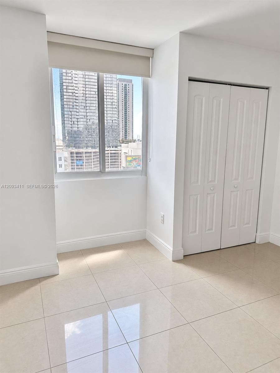 MADISON DOWNTOWN CONDO · #W-2002 in Miami - Photo 12