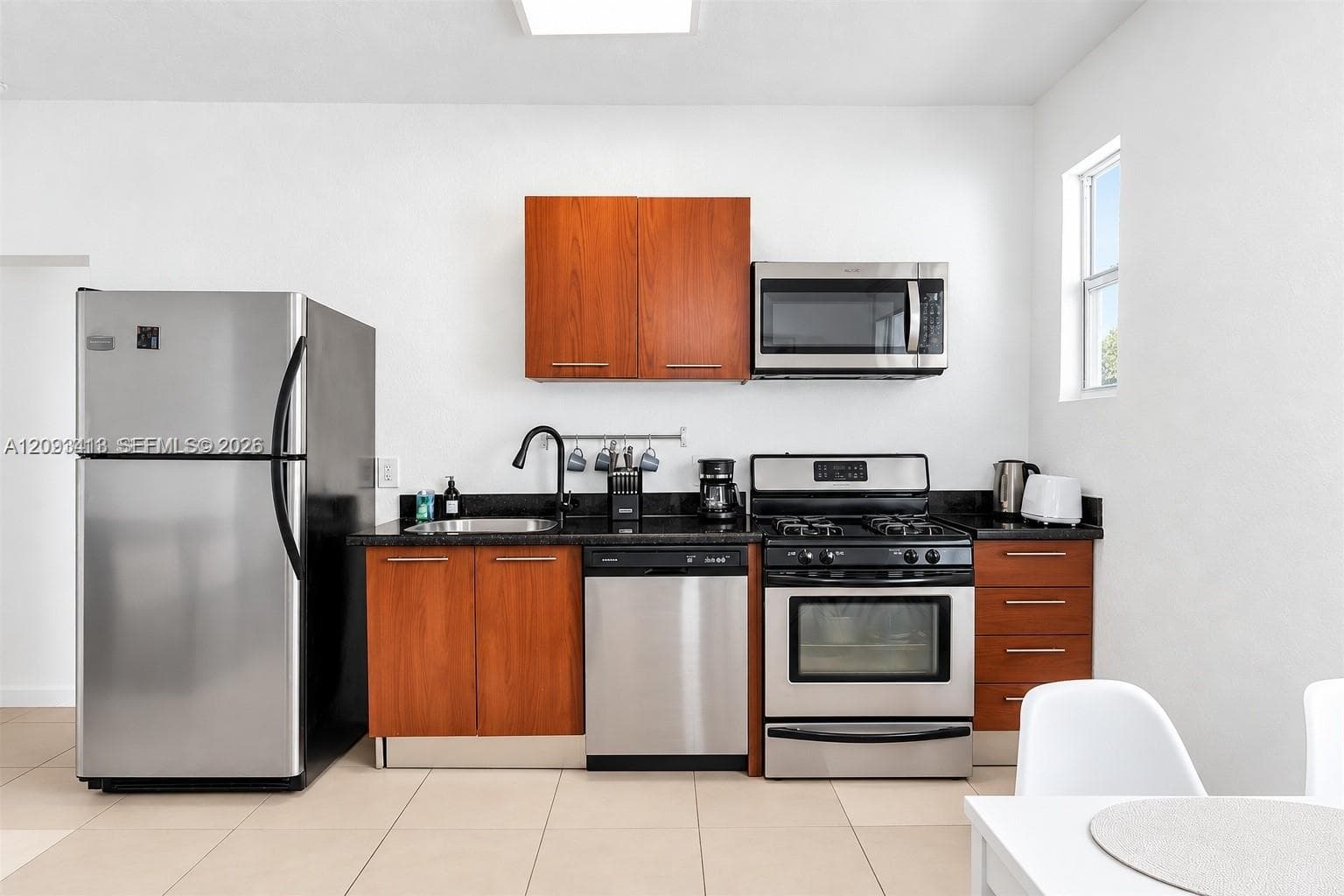 THE BAYLISS CONDO · #101 in Miami Beach - Photo 5