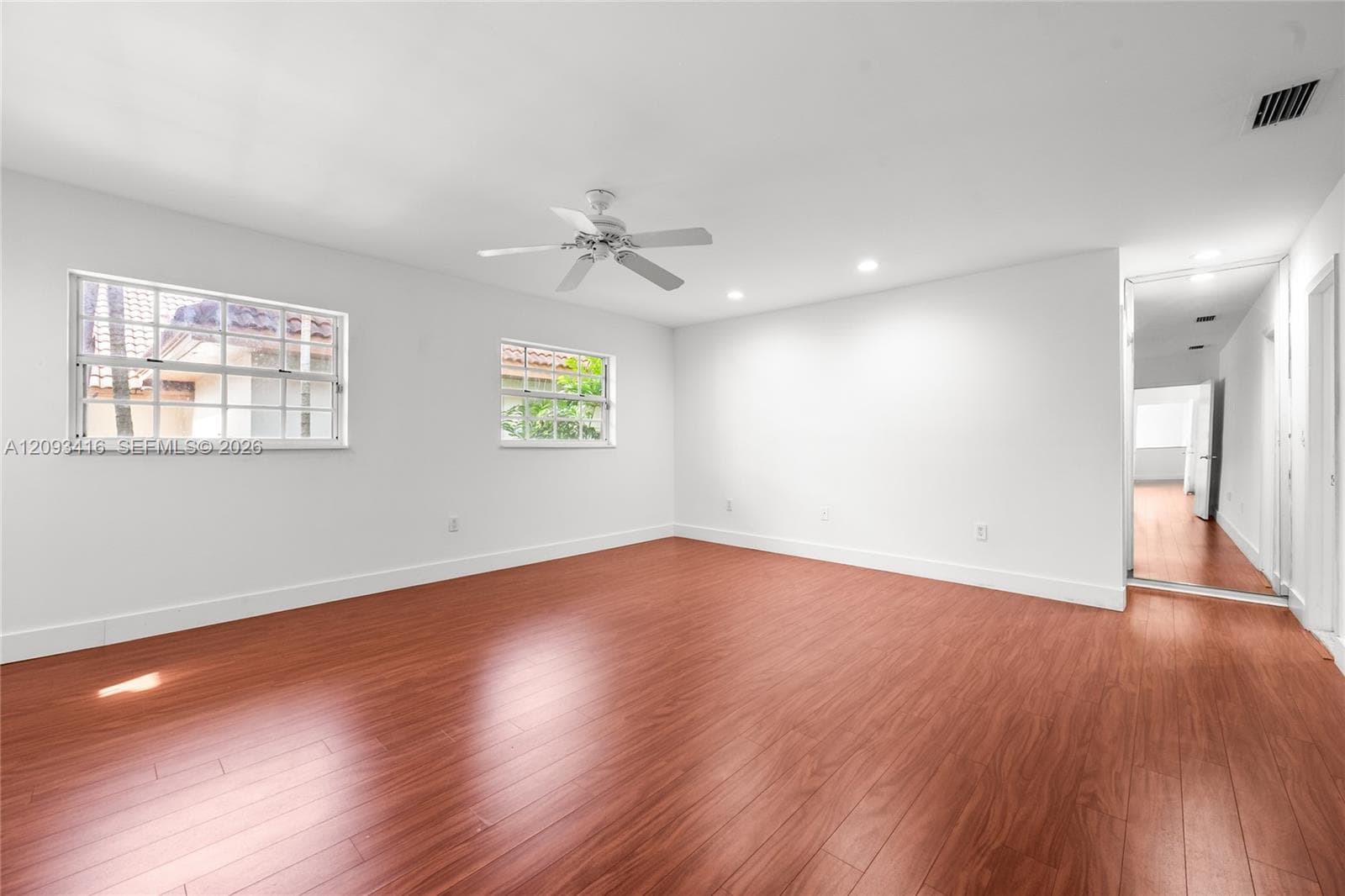 1543 Dorado Ave photo 28