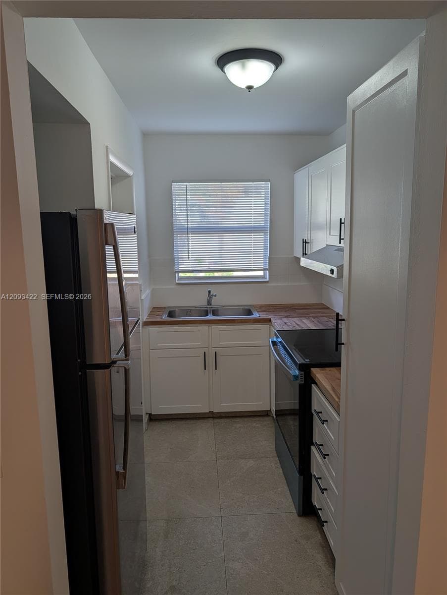 PARADISE BY THE SEA CONDO · #202 in Hallandale Beach - Photo 5