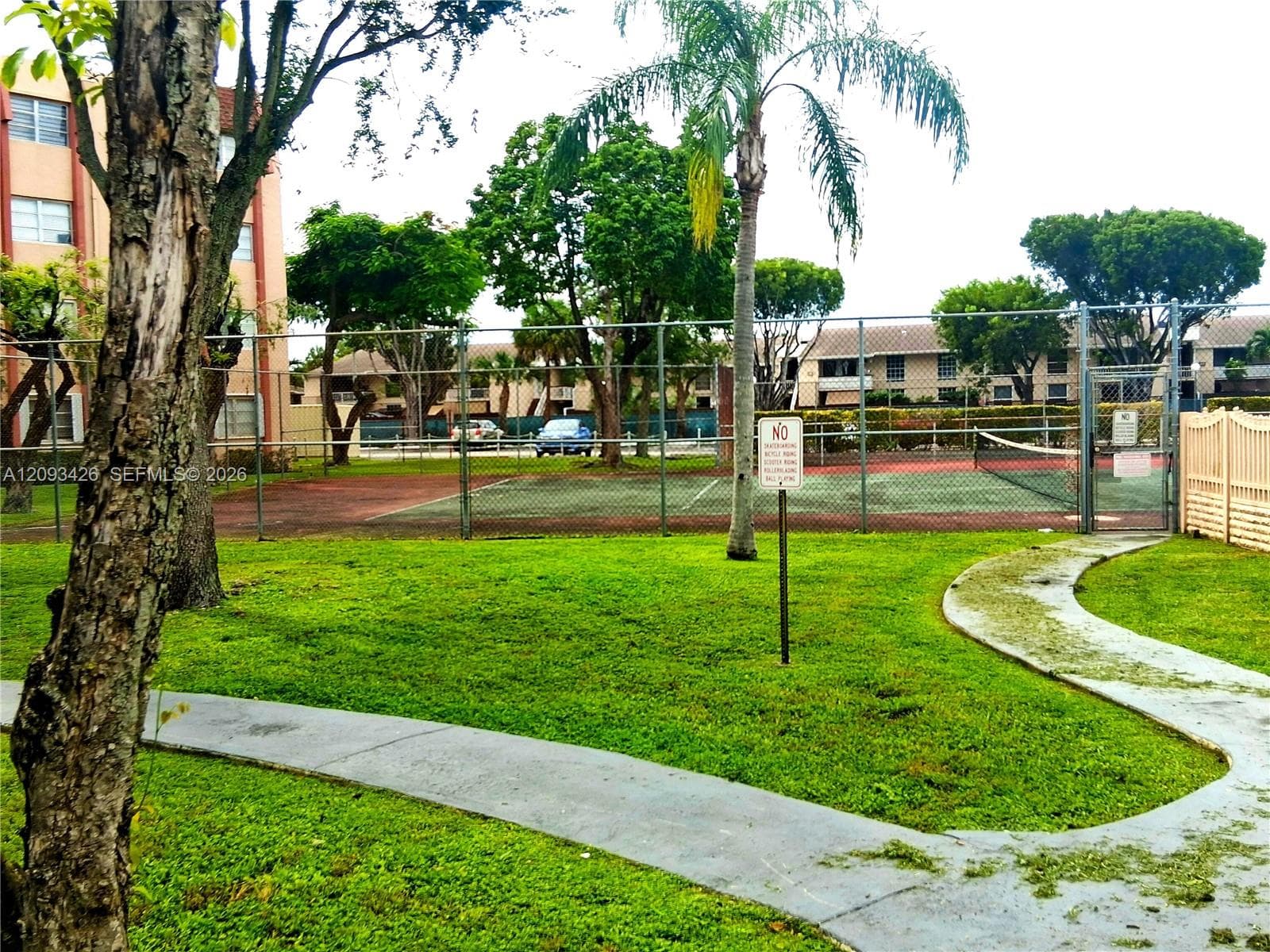 RAMBLEWOOD CONDO A · #A-107 in Miami - Photo 3