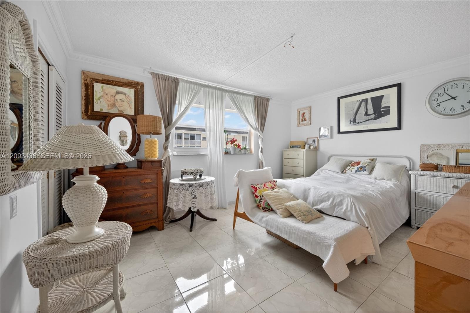 Meadowbrook Towers · #602 in Hallandale Beach - Photo 13
