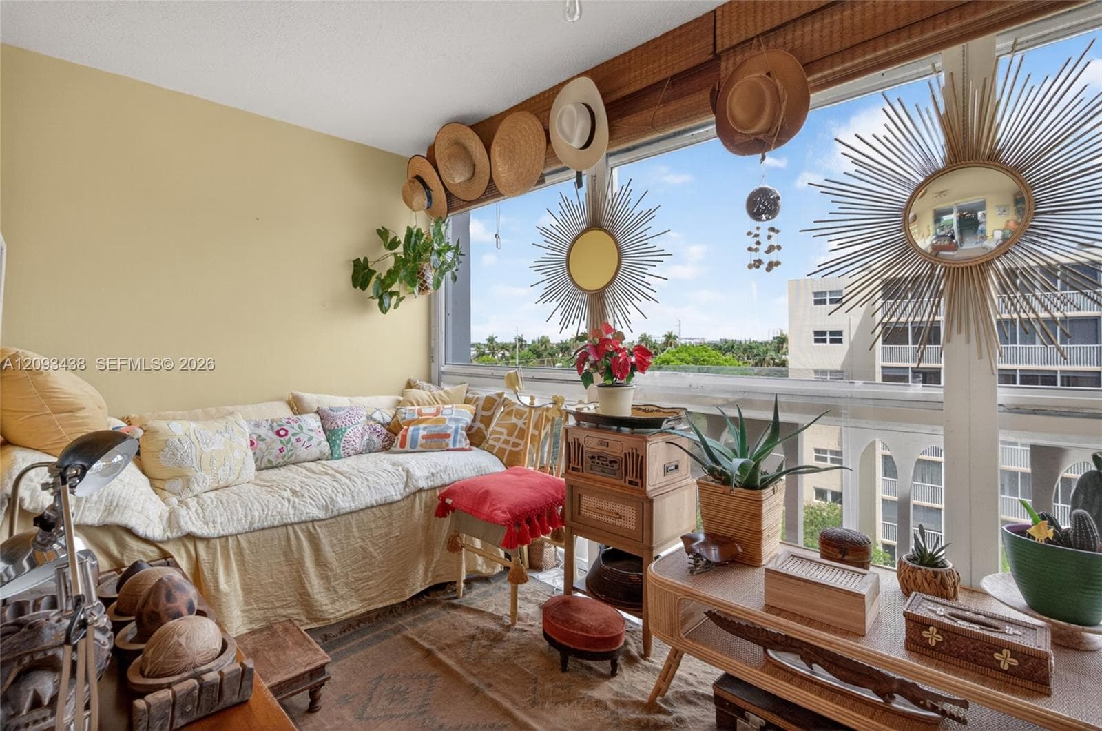 Meadowbrook Towers · #602 in Hallandale Beach - Photo 11