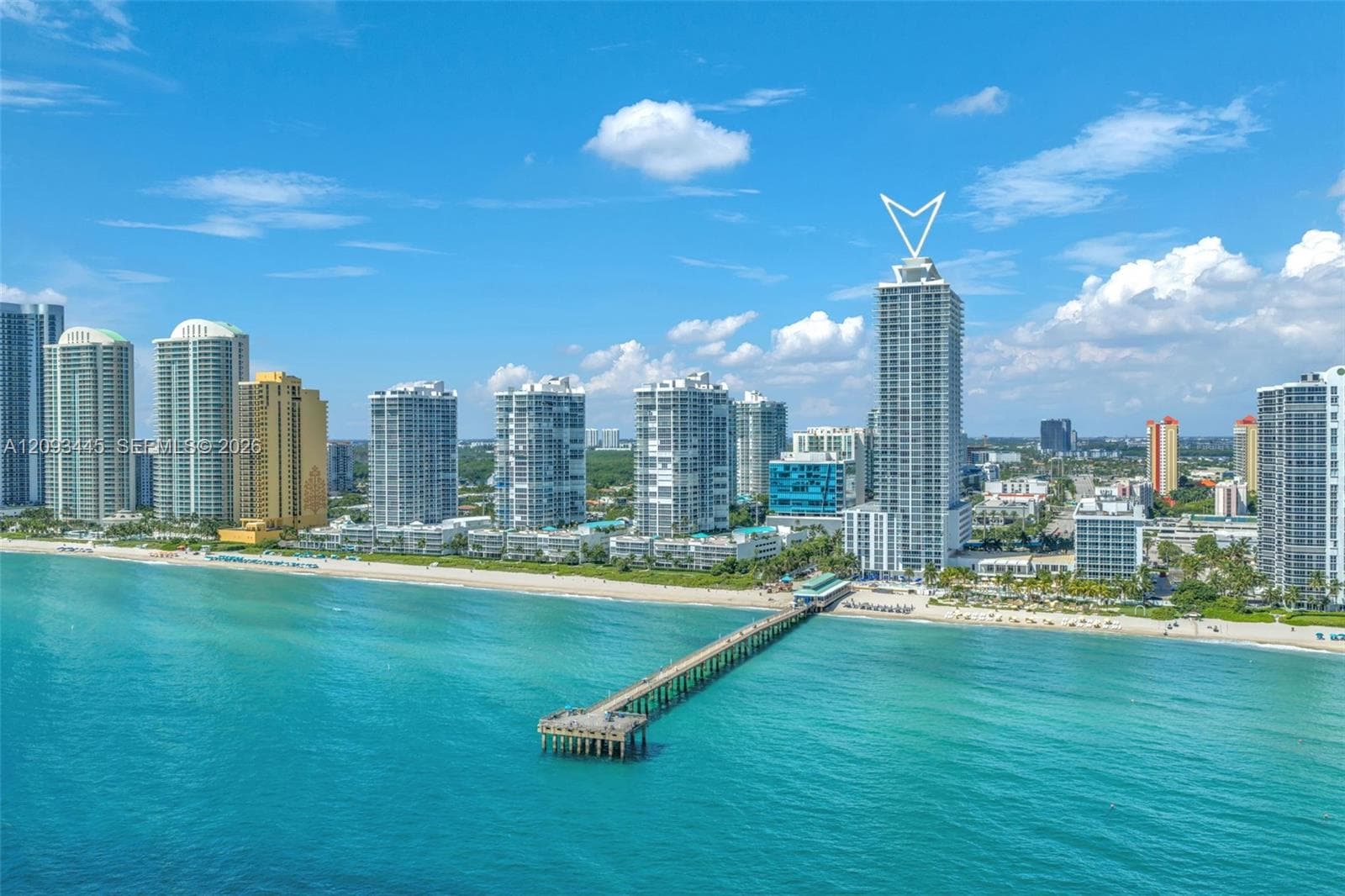 La Perla · #3010 in Sunny Isles Beach - Photo 2