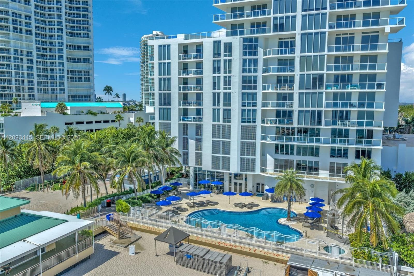 La Perla · #3010 in Sunny Isles Beach - Photo 7