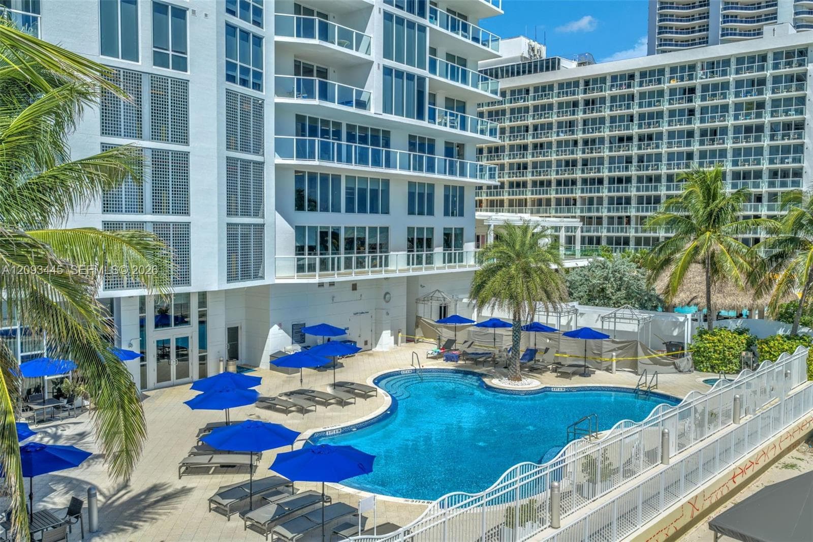 La Perla · #3010 in Sunny Isles Beach - Photo 32