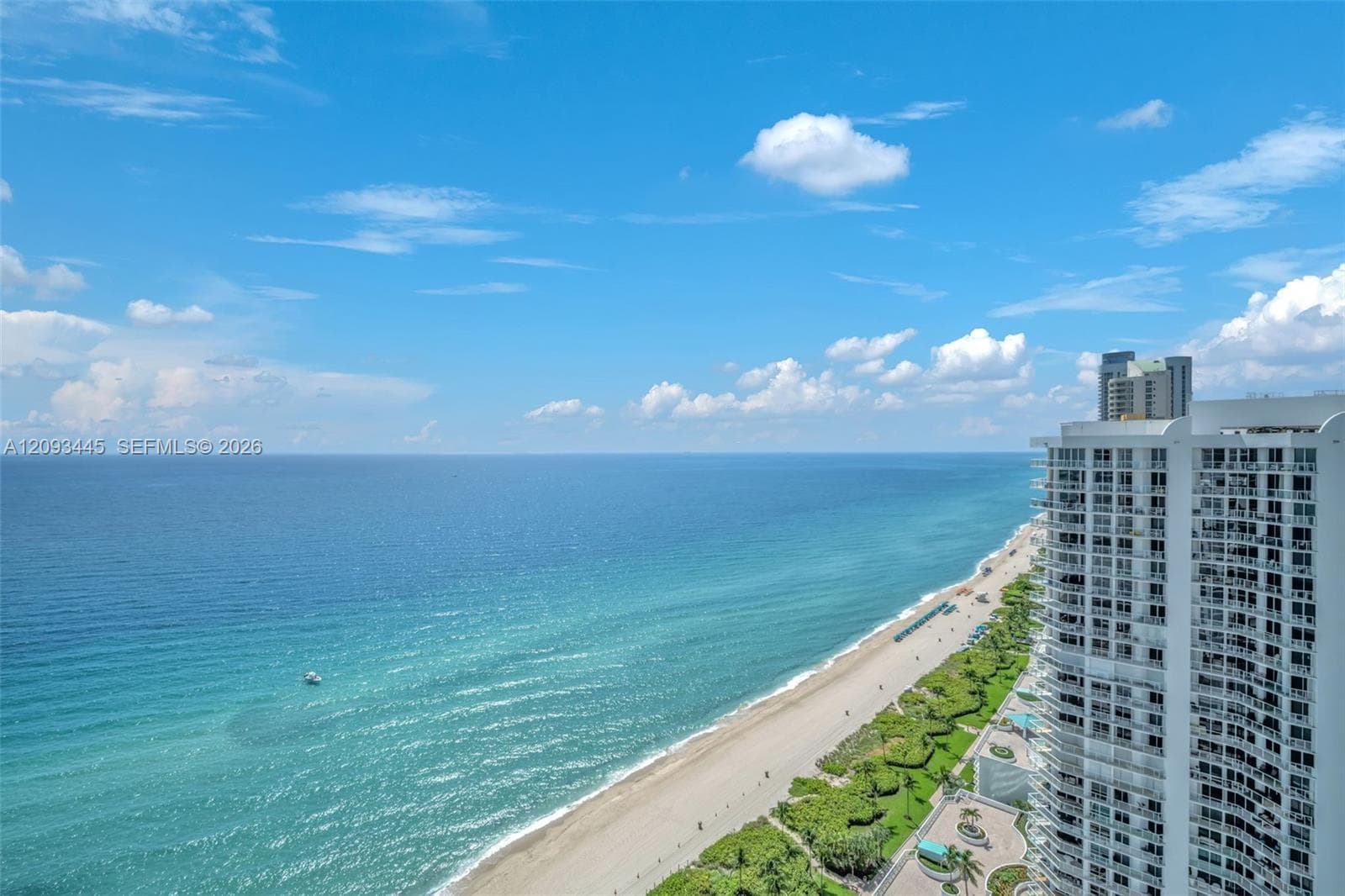 La Perla · #3010 in Sunny Isles Beach - Photo 34