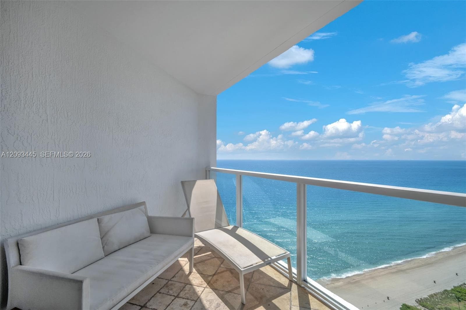 La Perla · #3010 in Sunny Isles Beach - Photo 19