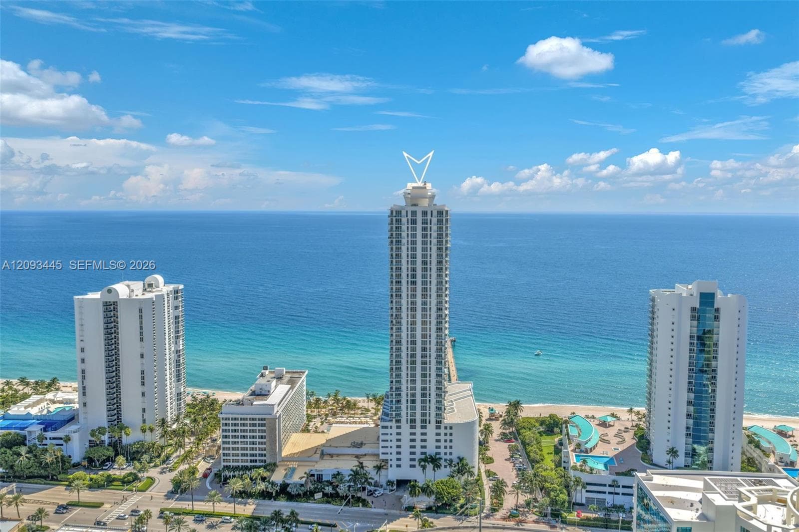 La Perla · #3010 in Sunny Isles Beach - Photo 35