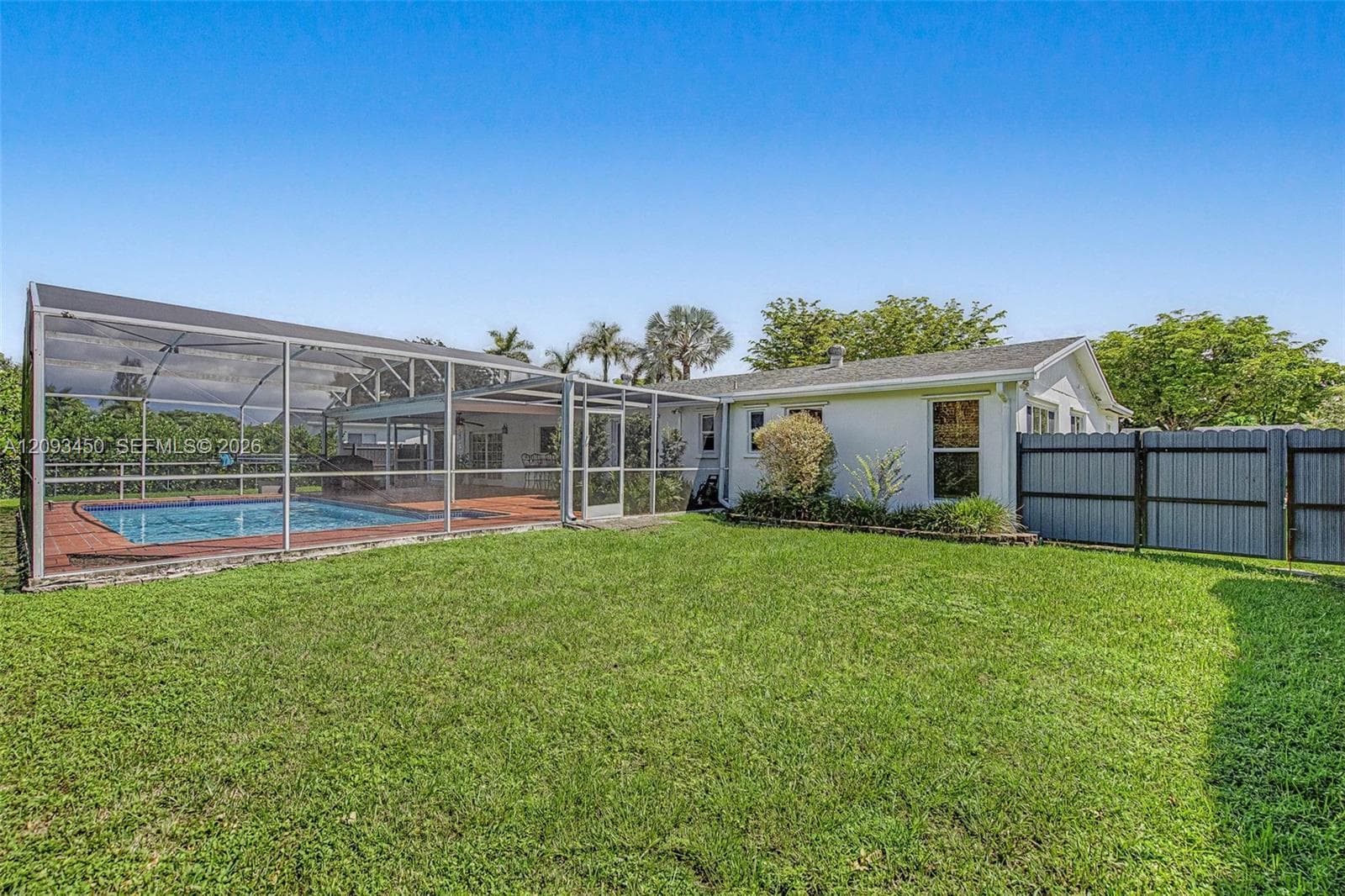 10190 SW 99th Ave photo 22