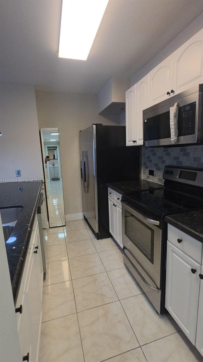 CARIBBEAN TOWERS CONDO · #9K in North Bay Village - Photo 5