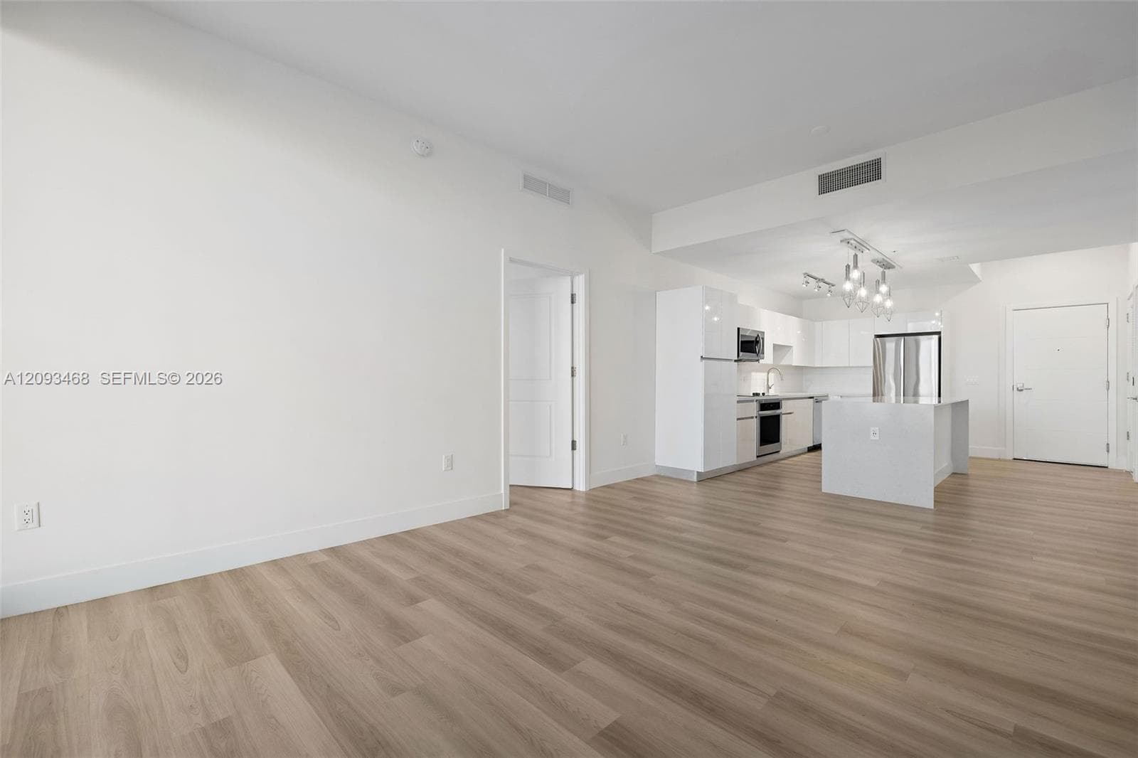 Mondrian Hallandale · #1104 in Hallandale Beach - Photo 10