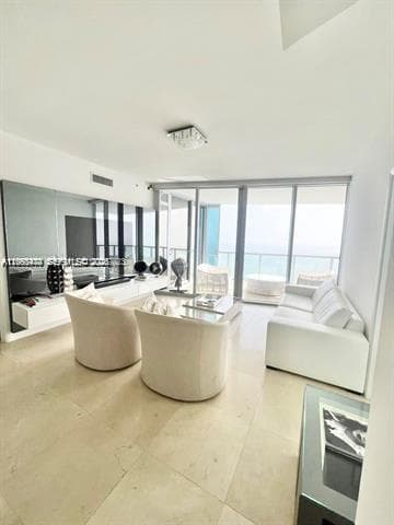 Jade Ocean · #3903 in Sunny Isles Beach - Photo 9