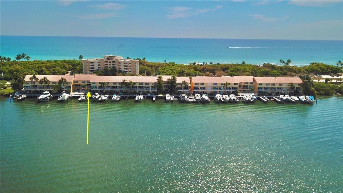 4230 N OCEAN