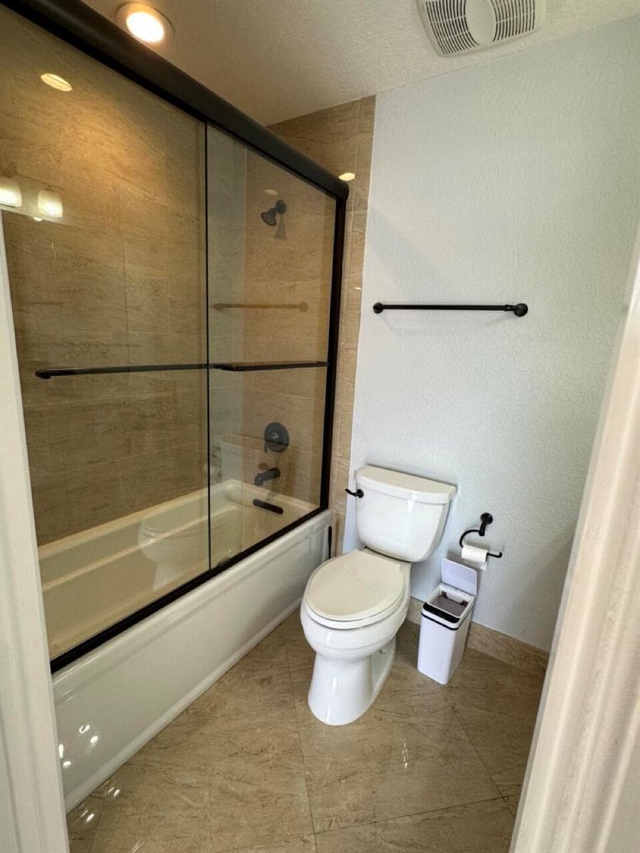 1st floor bath